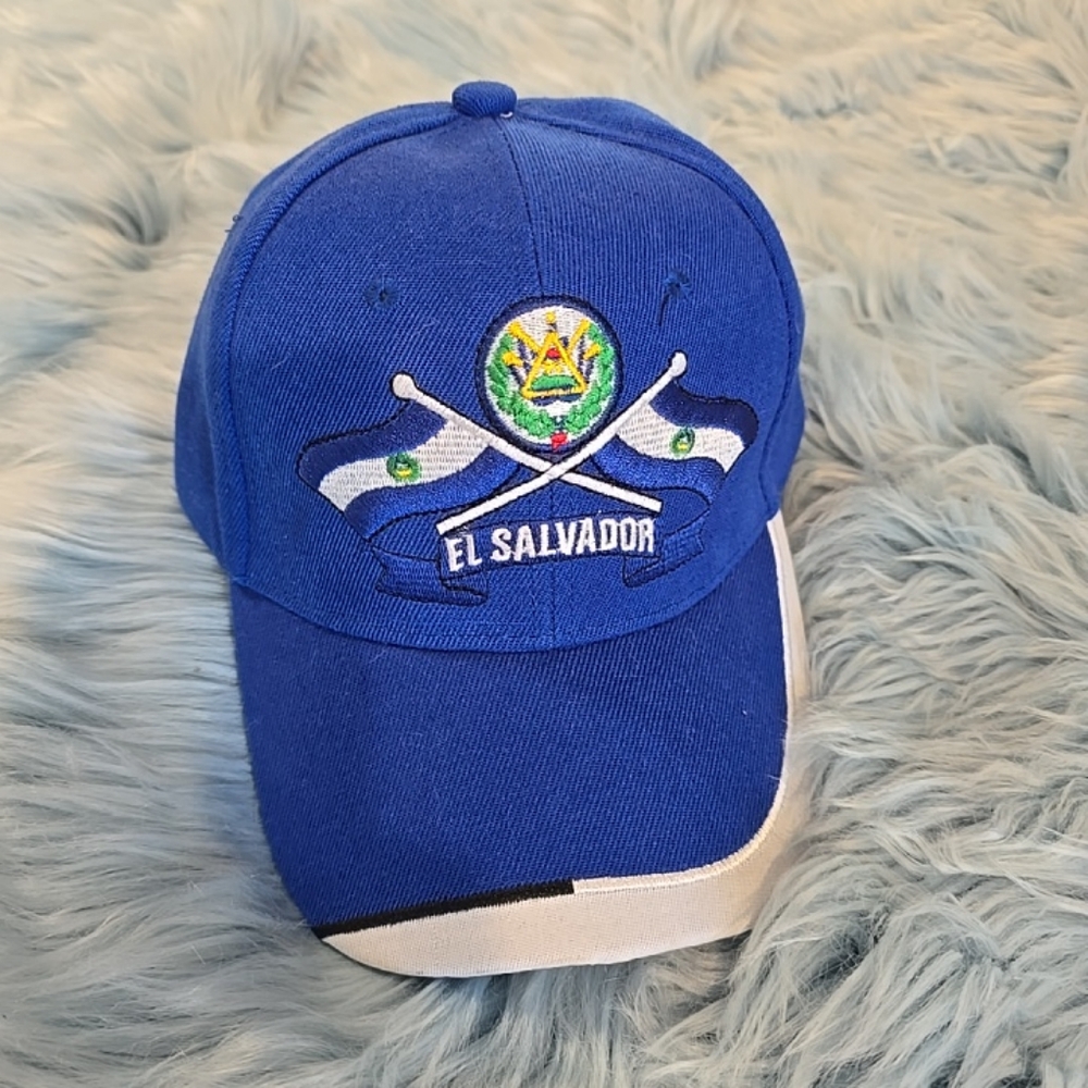 Blue and White CapThis El Salvador  features a solid desig NWT Embroidered
